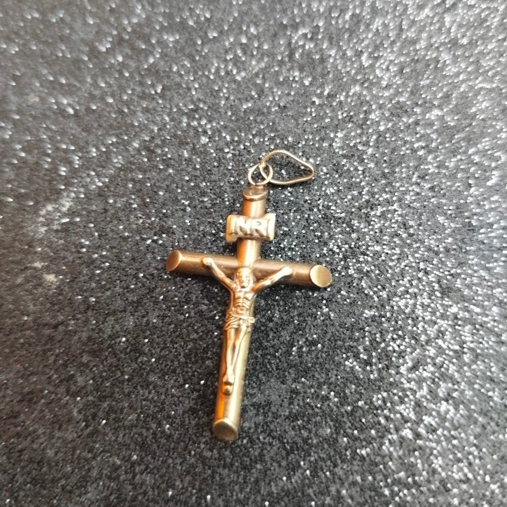 DIJE ORO 10 K 1.1 GRMS (SEMINUEVO)