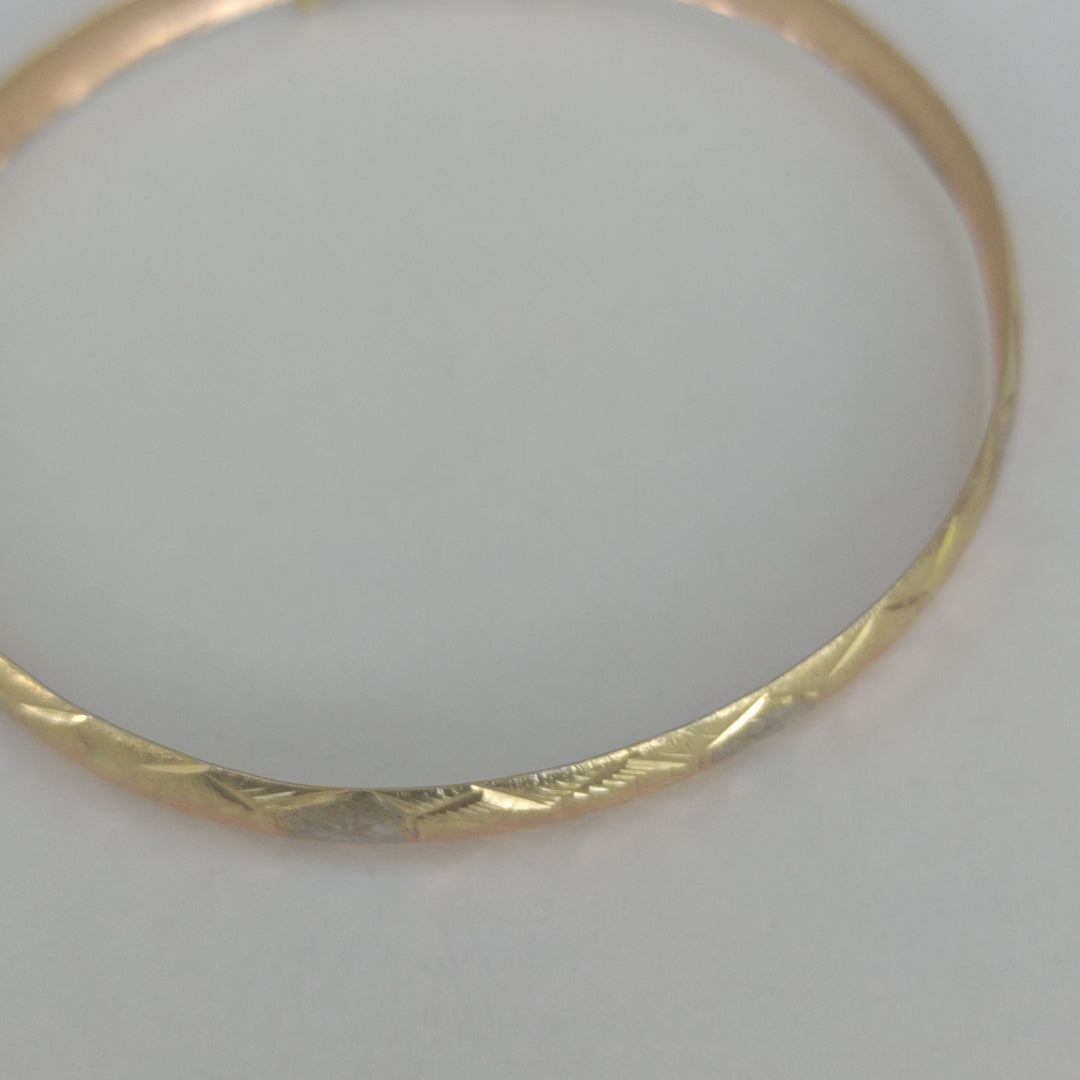 PULSERA RIGIDA ORO 10 K 5 GRMS (SEMINUEVO)