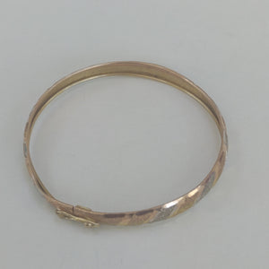 PULSERA RIGIDA ORO 14 K 2.8 GRMS (SEMINUEVO)