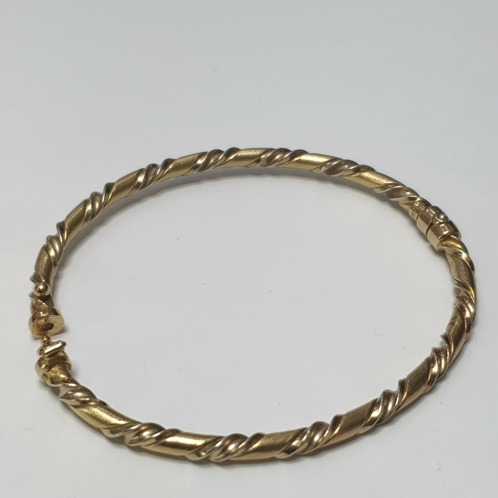 PULSERA RIGIDA ORO 14 K 7,80 GRMS (SEMINUEVO)