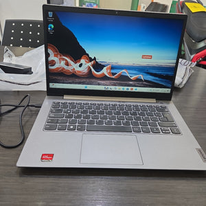 LAPTOP LENOVO THINKBOOK 14 G3 ACL (2023) 256 GB SSD 16 GB RAM (SEMINUEVO)