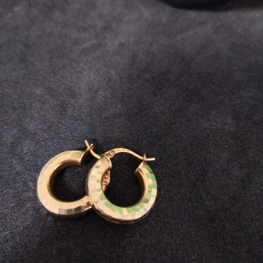 ARRACADAS PAR ORO 14 K 2.5 GRMS (SEMINUEVO)