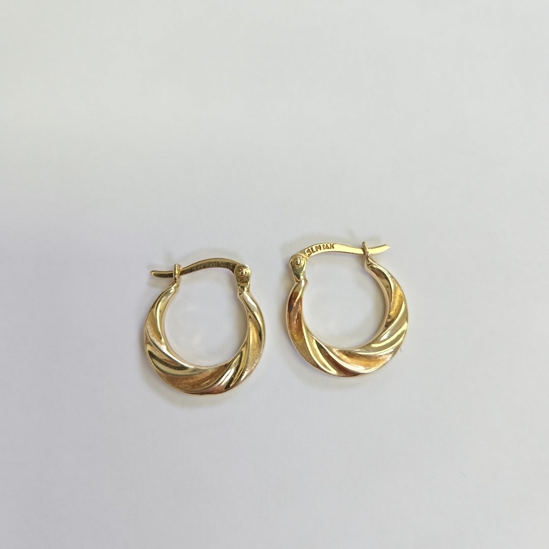ARRACADAS PAR ORO 14 K 1.2 GRMS (SEMINUEVO)