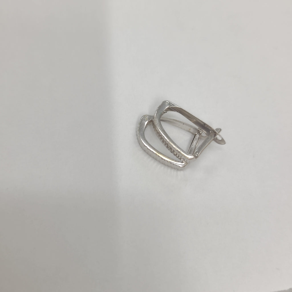 ARRACADAS PAR ORO, ORO BLANCO 14 K 0.8 GRMS (SEMINUEVO)