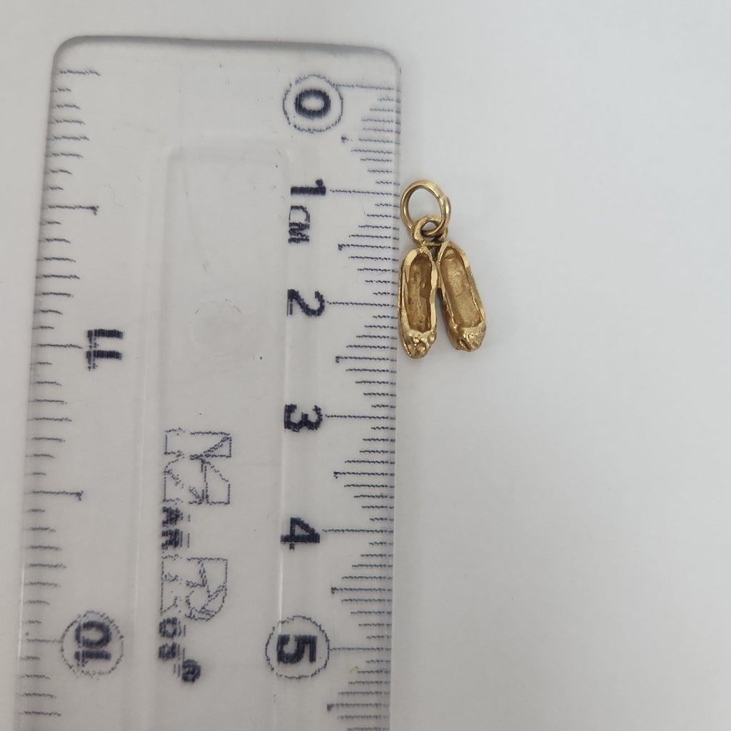 DIJE ORO 14 K 0,90 GRMS (SEMINUEVO)