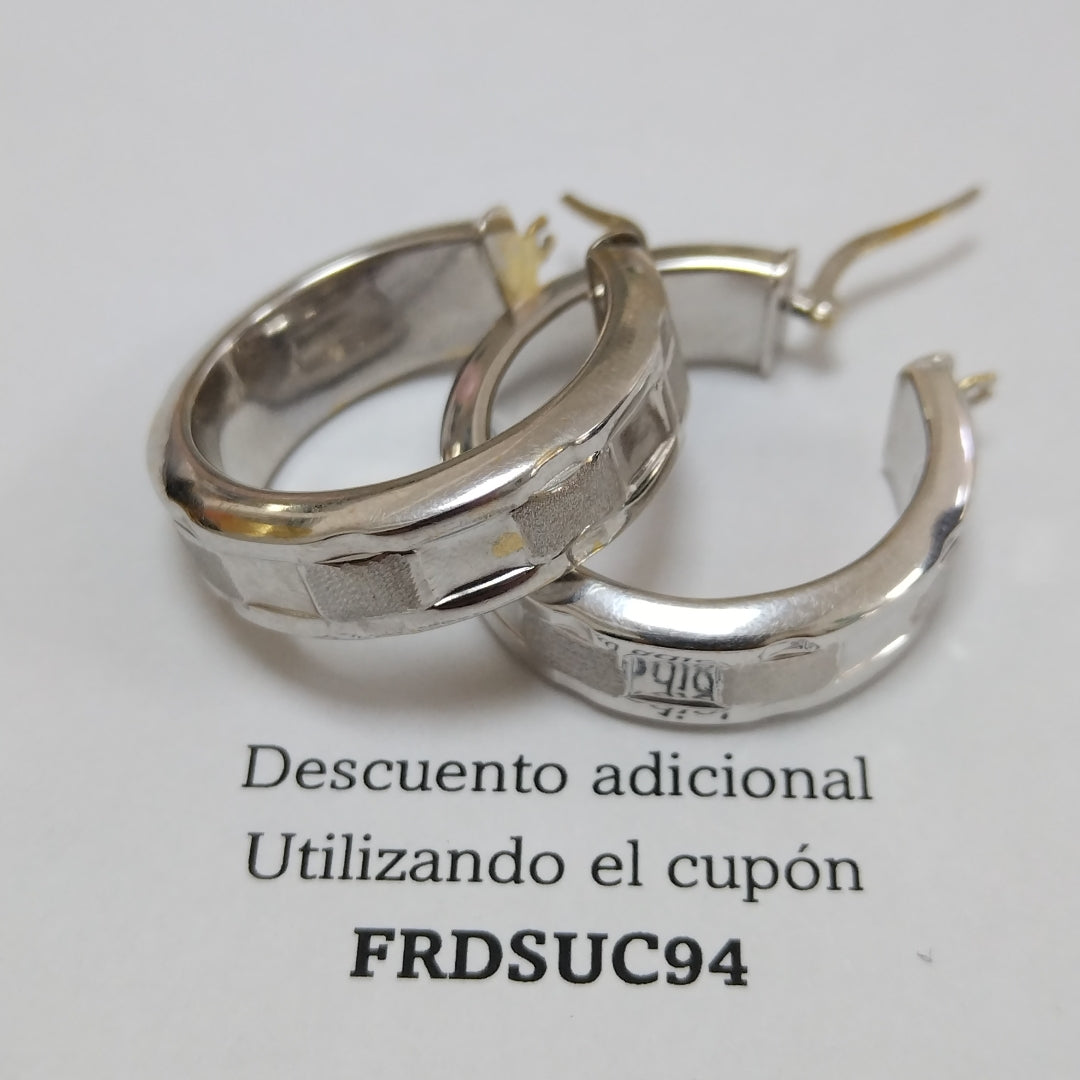 ARRACADAS PAR ORO BLANCO 10 K 5,20 GRMS (SEMINUEVO)