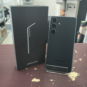 CELULAR SAMSUNG GALAXY S25 FE SM-S731B (2025) 128 GB 8 GB RAM (SEMINUEVO)
