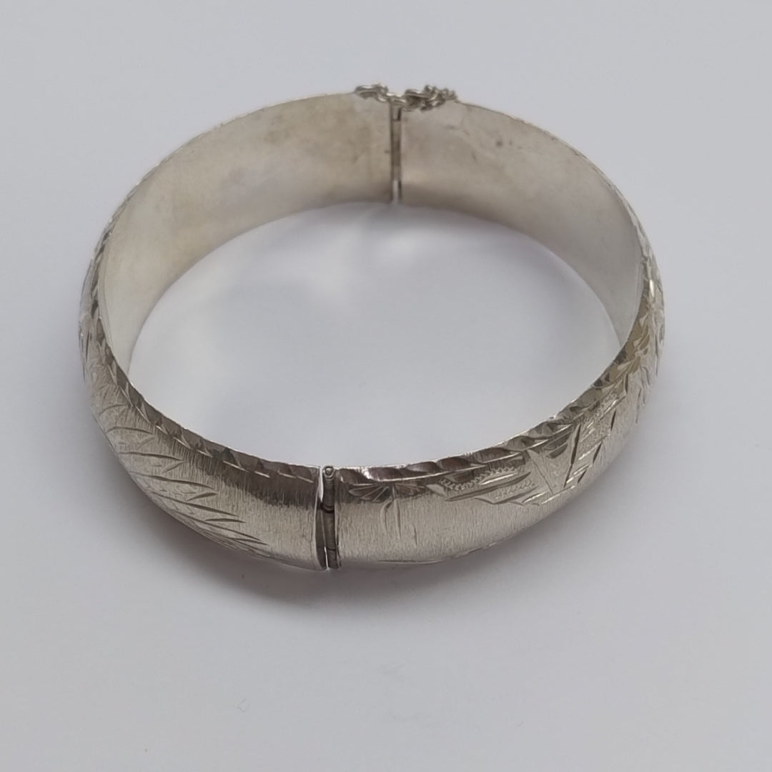 BRAZALETE PLATA 28.4 GRMS (SEMINUEVO)