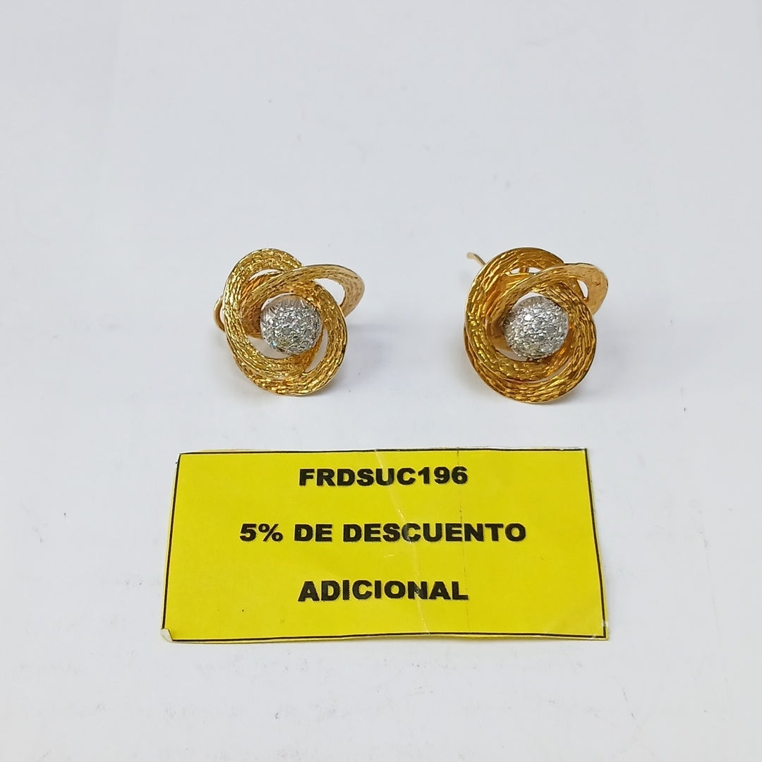 ARETES PAR ORO 18 K 13.4 GRMS (SEMINUEVO)