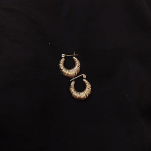 ARRACADAS PAR ORO 10 K 1,40 GRMS (SEMINUEVO)