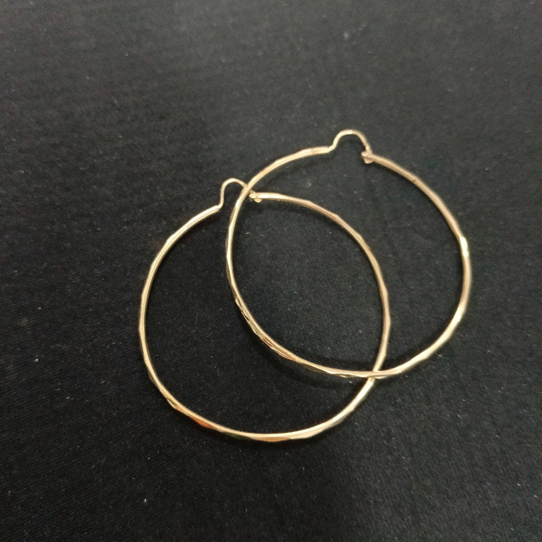 ARRACADAS PAR ORO 14 K 3.4 GRMS (SEMINUEVO)