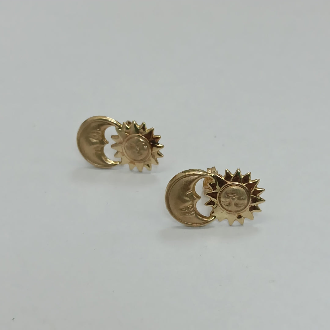 ARETES PAR ORO 14 K 2.8 GRMS (SEMINUEVO)