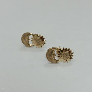 ARETES PAR ORO 14 K 2.8 GRMS (SEMINUEVO)