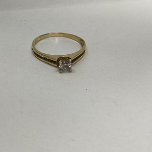 ANILLITO, SOLITARIO ORO 10 K 1.2 GRMS (SEMINUEVO)