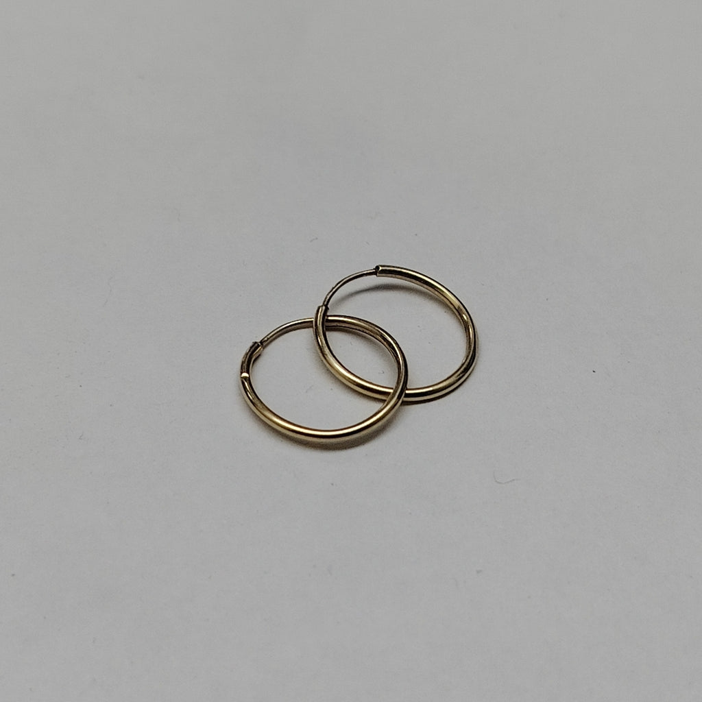 ARRACADAS PAR ORO 10 K 0.4 GRMS (SEMINUEVO)