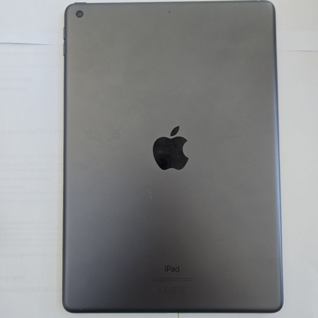 TABLETA APPLE IPAD 9 A2602 64 GB 3 GB RAM (SEMINUEVO)