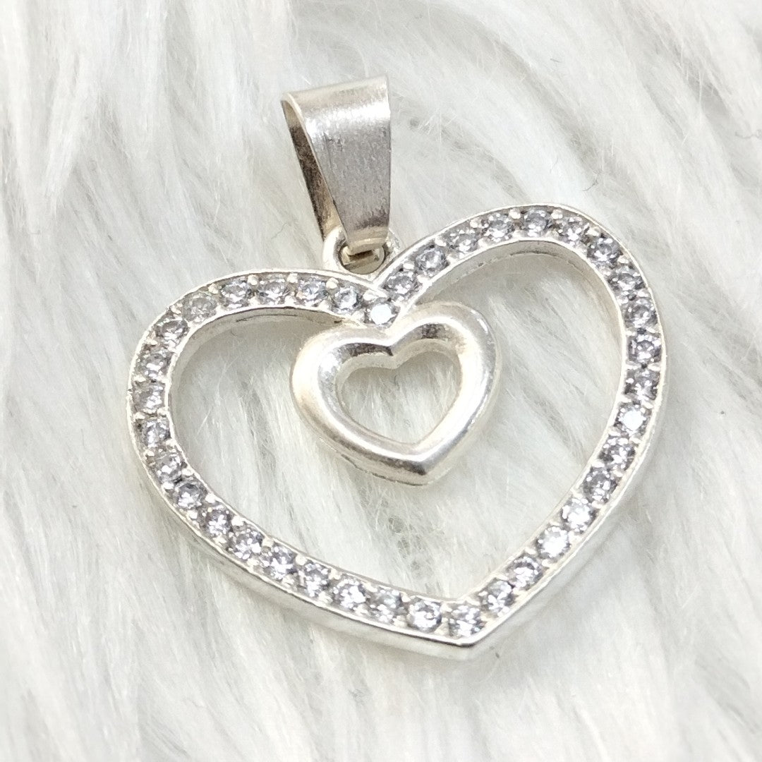 DIJE CORAZON C/CIRCONIAS PLATA .925 2.7 GR (NUEVO)