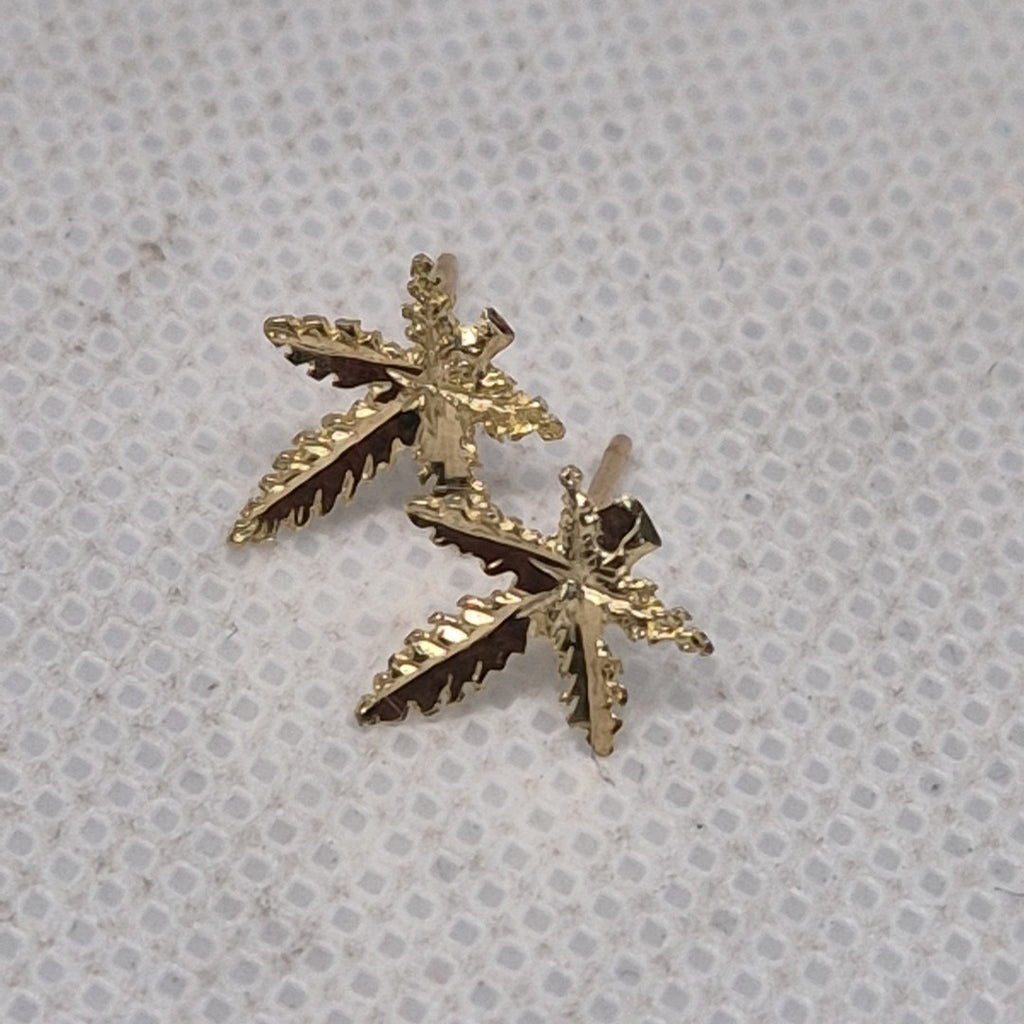 ARETES PAR ORO 10 K 0,40 GRMS (SEMINUEVO)