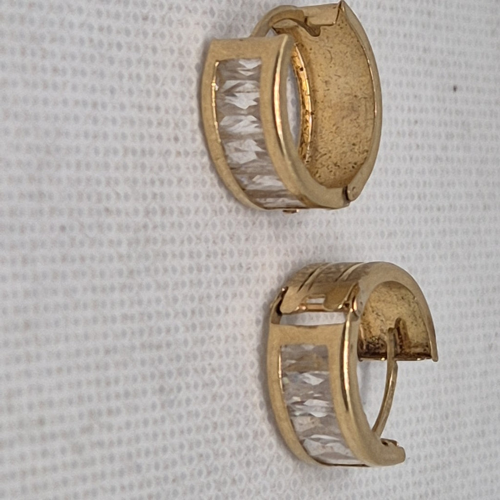 ARRACADAS PAR ORO 10 K 2.6 GRMS (SEMINUEVO)