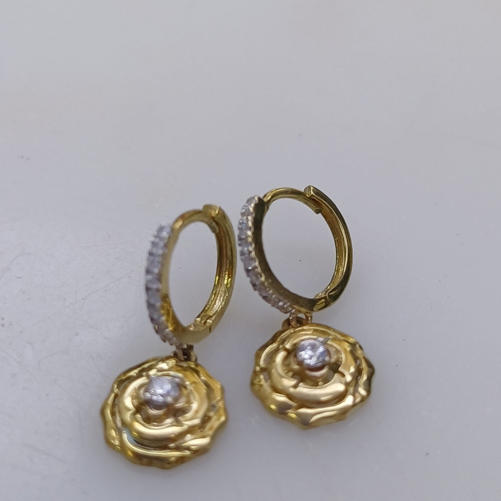 ARETES PAR ORO 10 K 1.9 GRMS (SEMINUEVO)