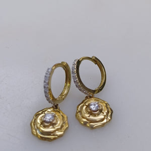 ARETES PAR ORO 10 K 1.9 GRMS (SEMINUEVO)