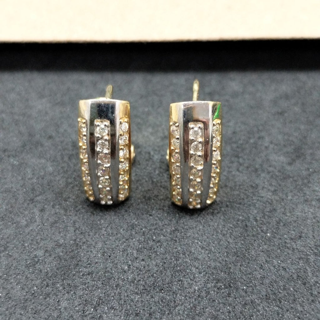 ARETES PAR ORO 14 K 5.7 GRMS (SEMINUEVO)