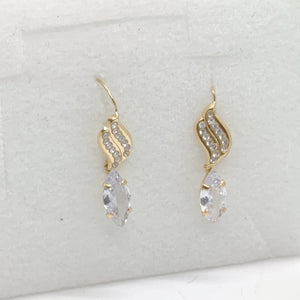ARETES PAR ORO 10 K 1.1 GRMS (SEMINUEVO)