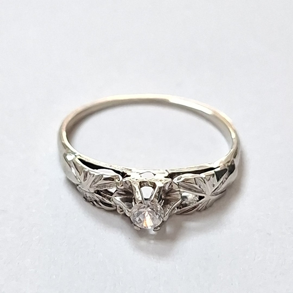 ANILLO ORO BLANCO 10 K 1,40 GRMS (SEMINUEVO)