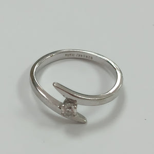 SOLITARIO ORO 14 K 2.5 GRMS (SEMINUEVO)