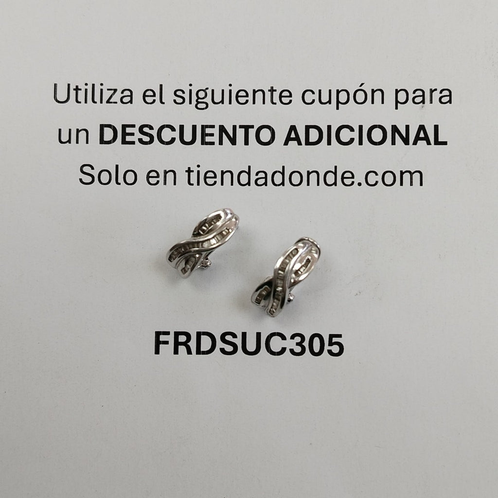 ARETES PAR ORO BLANCO 10 K 4.7 GRMS (SEMINUEVO)