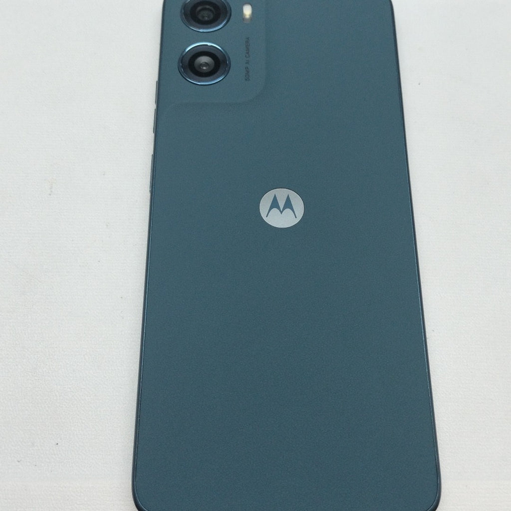 CELULAR MOTOROLA MOTO G06 XT2535-2 (2025) 256 GB 4 GB RAM (SEMINUEVO)
