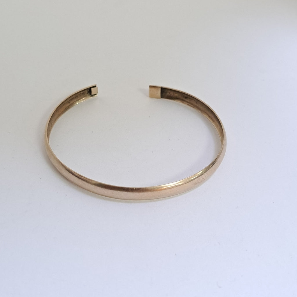 PULSERA RIGIDA ORO 8 K 5.8 GRMS (SEMINUEVO)
