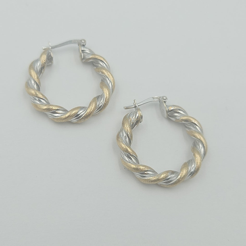 ARRACADAS PAR ORO,ORO BLANCO,RODIADO 14 K 3,60 GRMS (SEMINUEVO)