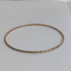 PULSERA RIGIDA ORO 10 K 4 GRMS (SEMINUEVO)