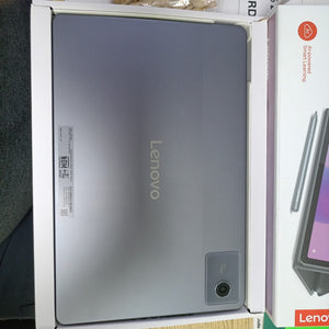 TABLETA LENOVO IDEATAB TB336FU (2025) 128 GB 8 GB RAM (SEMINUEVO)