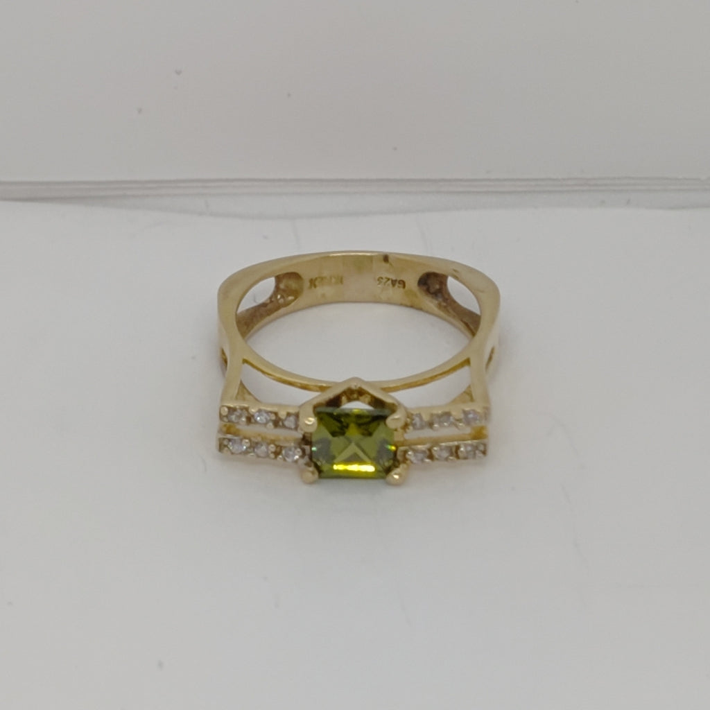 ANILLITO ORO 10 K 3.9 GRMS (SEMINUEVO)
