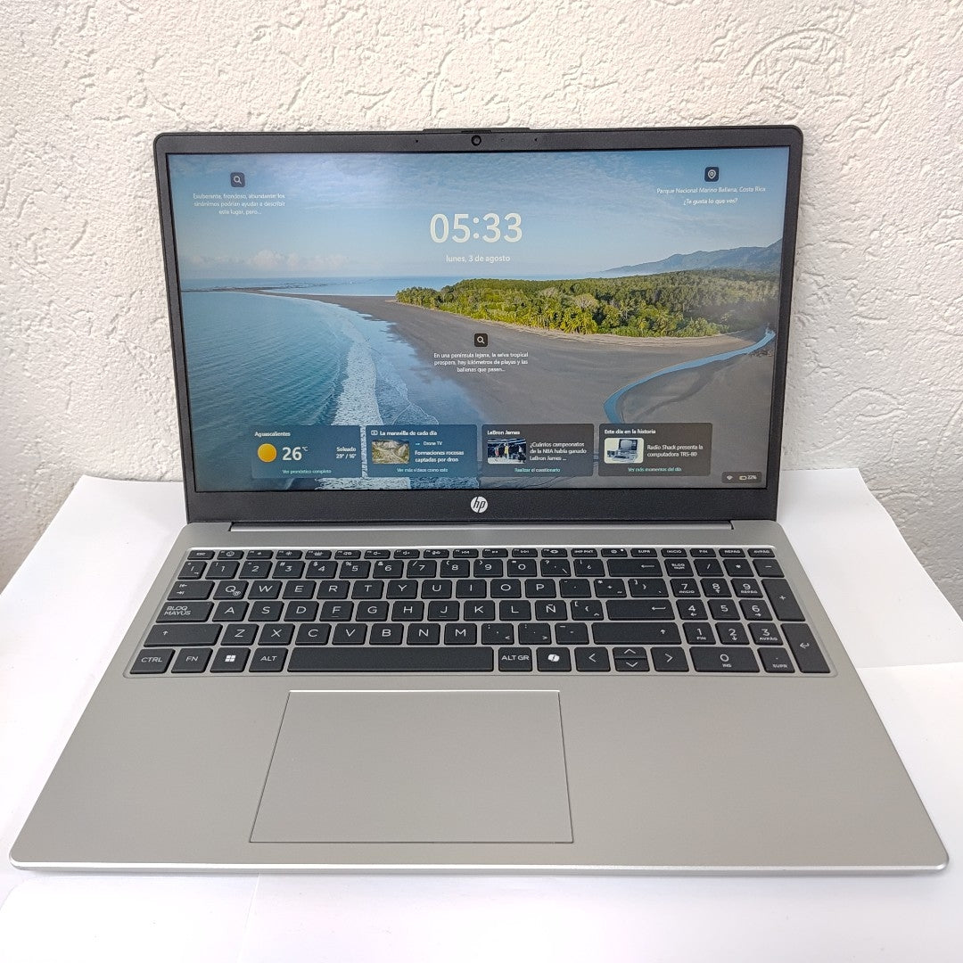 LAPTOP HP 255R G10 (2025) 512 GB SSD 8 GB RAM (SEMINUEVO)