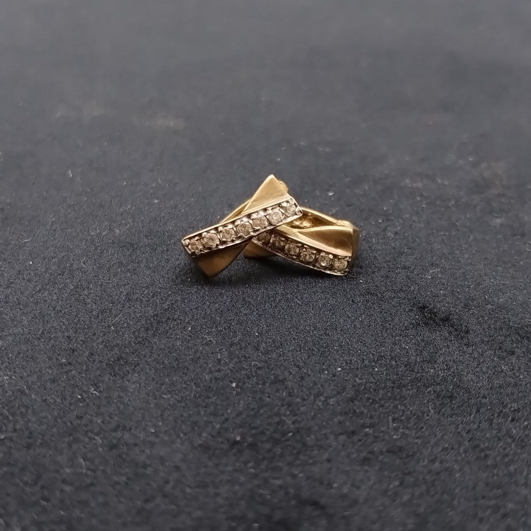 ARETES PAR ORO 10 K 2.4 GRMS (SEMINUEVO)