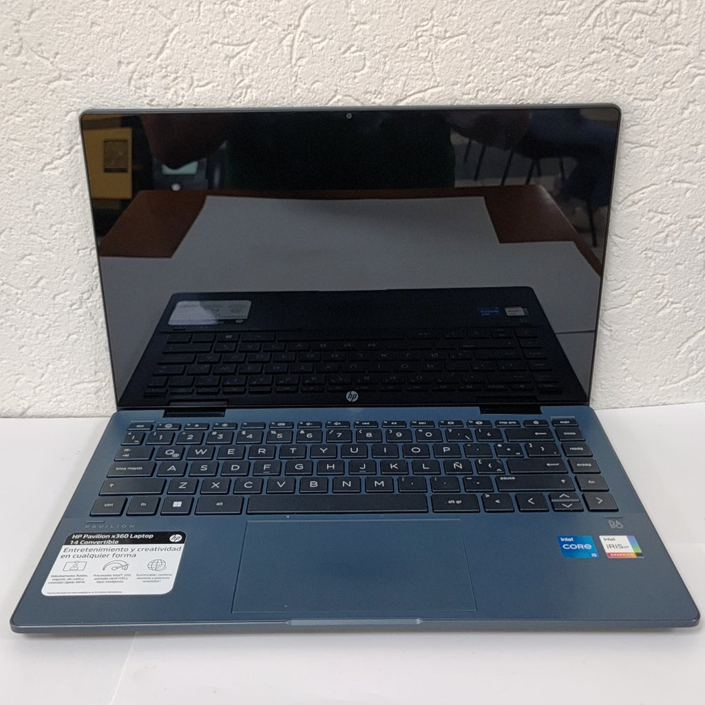 LAPTOP HP PAVILION X360 14-EK0008LA (2024) 512 GB SSD 8 GB RAM (SEMINUEVO)