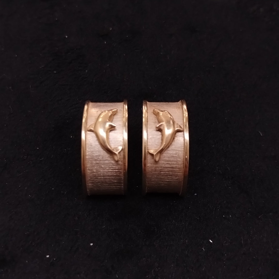 ARETES PAR, ARRACADAS PAR ORO 10 K 4.5 GRMS (SEMINUEVO)