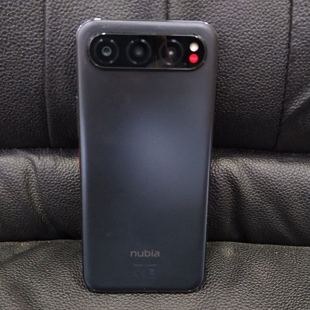 CELULAR NUBIA AIR Z2468N (2025) 256 GB 8 GB RAM (SEMINUEVO)
