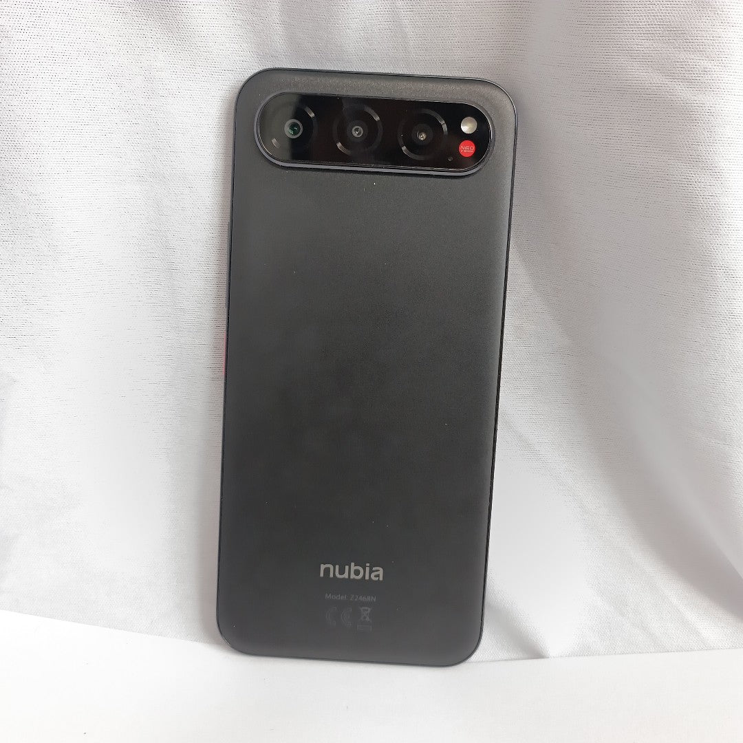 CELULAR NUBIA AIR Z2468N (2025) 256 GB 8 GB RAM (SEMINUEVO)