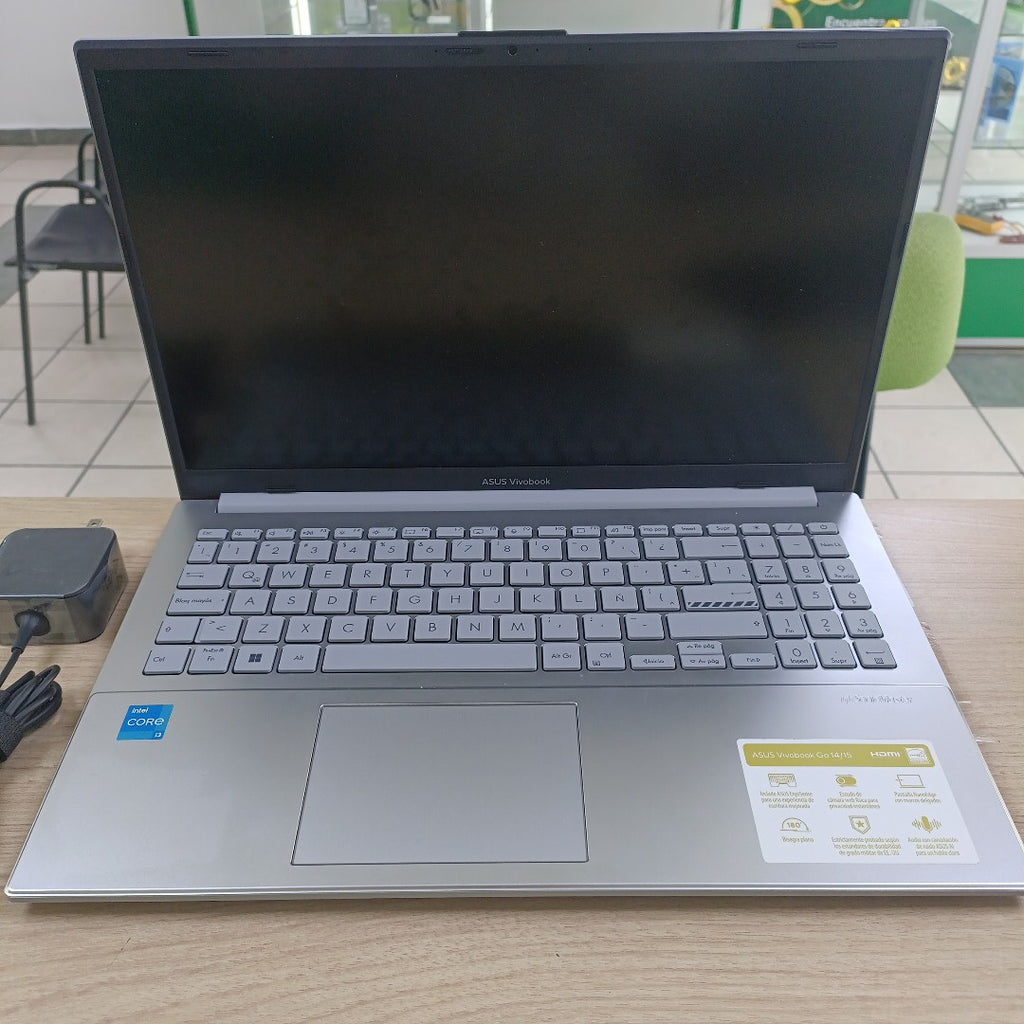 LAPTOP ASUS VIVOBOOK GO 15 E1504GA-NJ469W (2025) 512 GB SSD 8 GB RAM (SEMINUEVO)