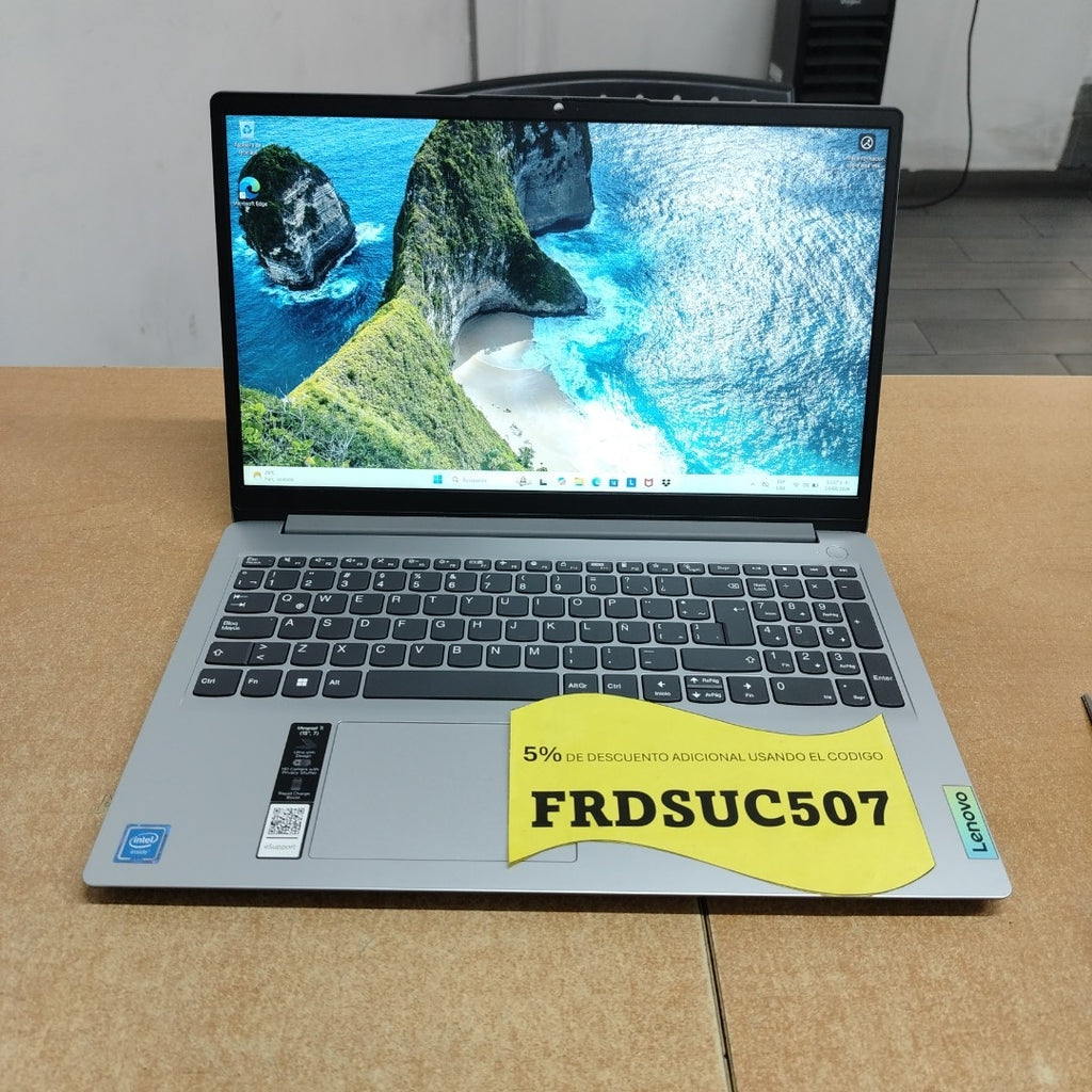 LAPTOP LENOVO IDEAPAD 1 15IGL7 (2024) 256 GB SSD 8 GB RAM (SEMINUEVO)