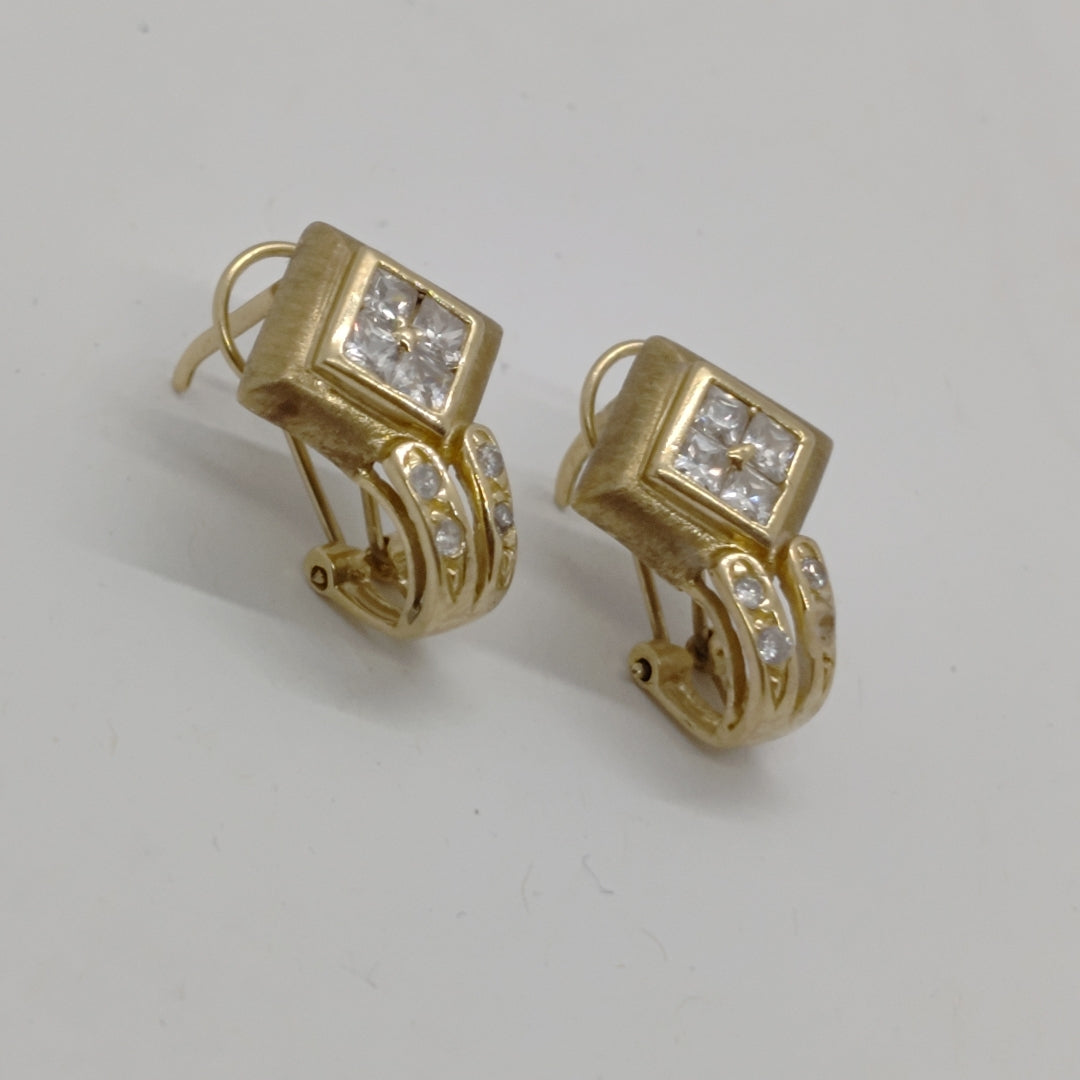 ARETES PAR ORO 10 K 4.7 GRMS (SEMINUEVO)