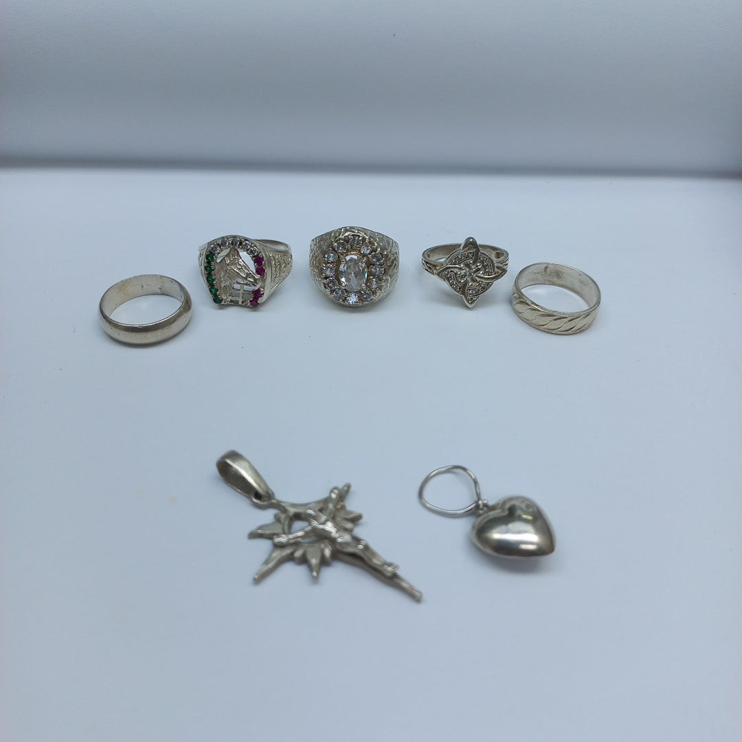ANILLITO, DIJE PLATA 23.8 GRMS (SEMINUEVO)