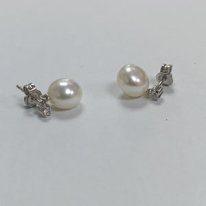 ARETES PAR ORO 14 K 2.7 GRMS (SEMINUEVO)