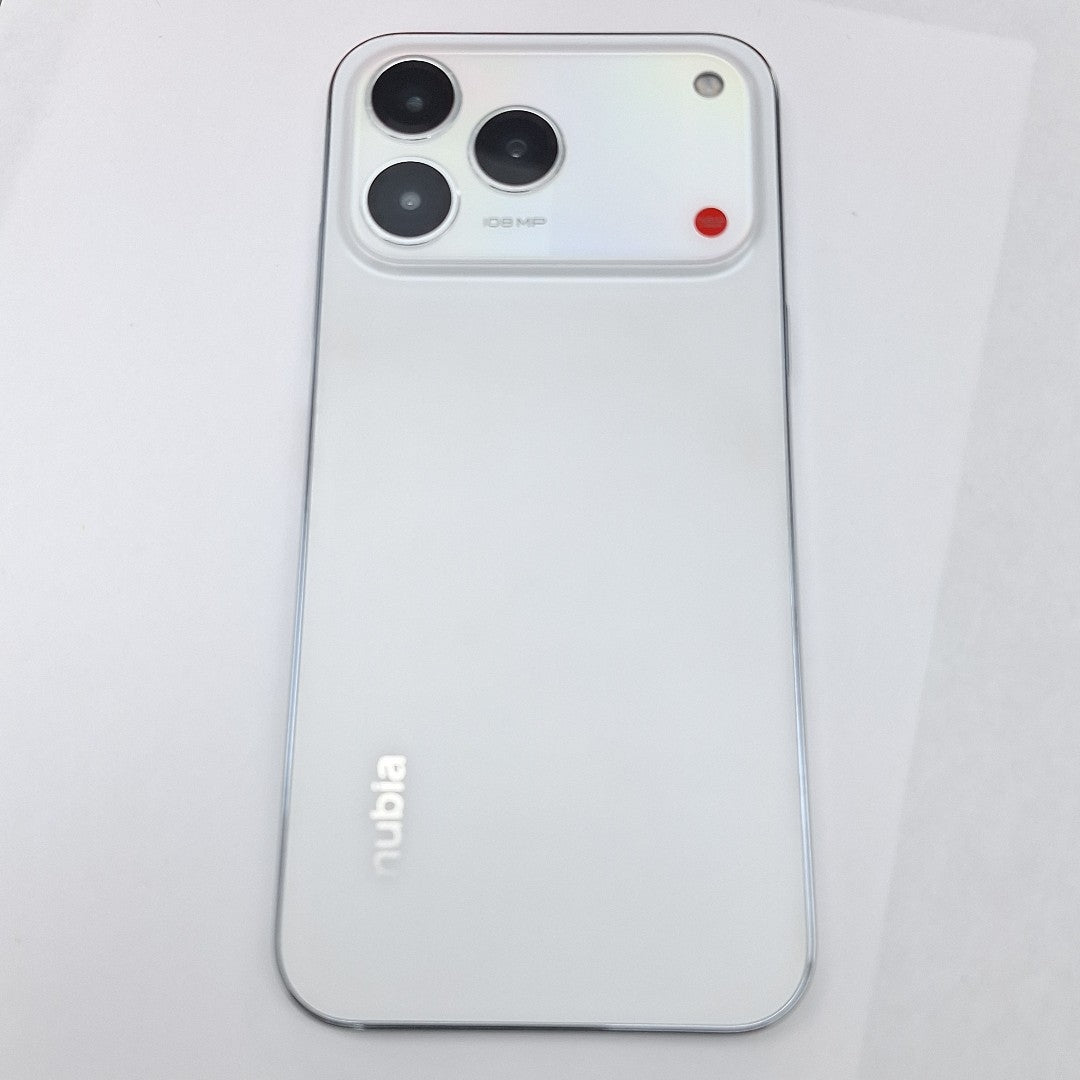 CELULAR NUBIA V80 PRO Z2576 (2025) 256 GB 8 GB RAM (SEMINUEVO)