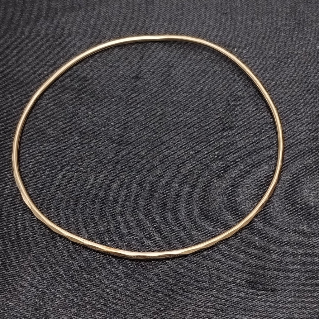 PULSERA RIGIDA ORO 14 K 2.5 GRMS (SEMINUEVO)