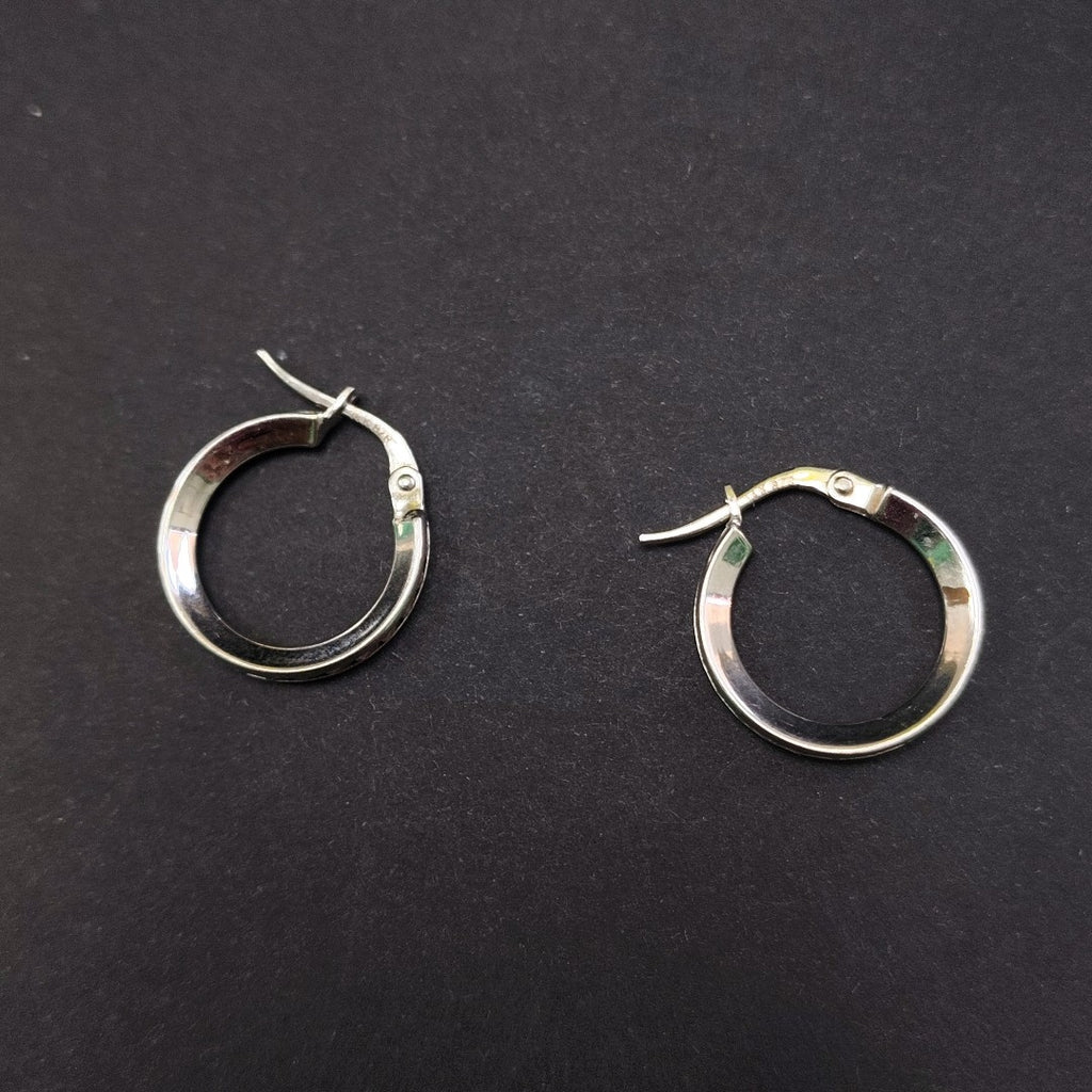 ARRACADAS PAR ORO BLANCO 14 K 1.7 GRMS (SEMINUEVO)